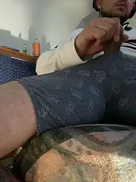 Czat XXX na żywo – GusanoDelicioso