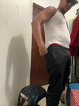 bigdick211292 webkamerás műsora