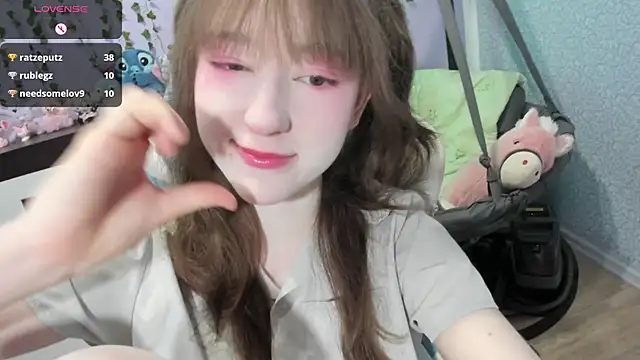Yoonhee_ki Chat XXX in diretta