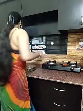 Akankshatango 在線直播表演