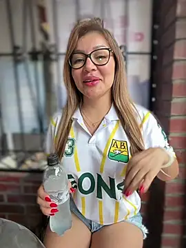Chat XXX en directo de DIANITA_1988
