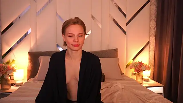Chat +18 de ShyySiren ao vivo