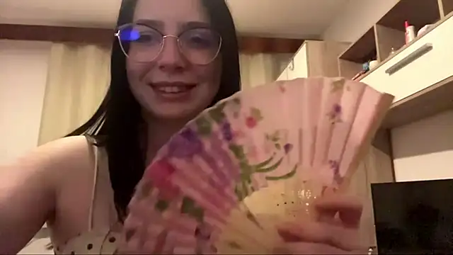 LucyHotelling's Live XXX Chat