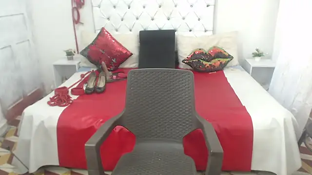 Sweetbigcatt লাইভ XXX চ্যাট