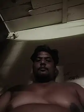 Mricecreeam Show in webcam