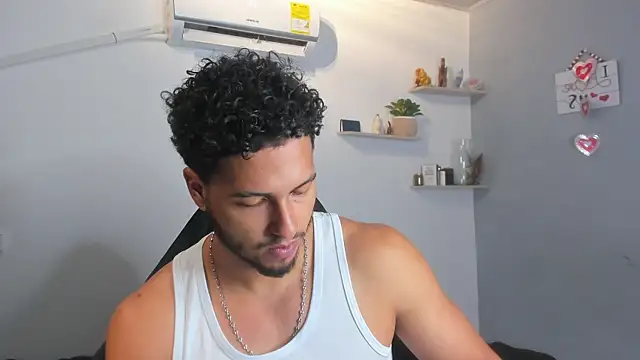 Živý XXX chat Kris_Khalifa69