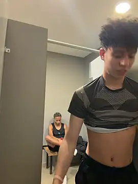 yoursexyjose Webcam Show