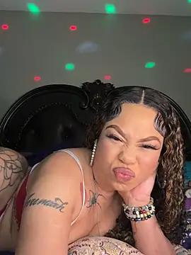 RenaThickAss' Live XXX Chat