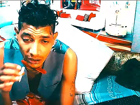 IndianSavageMale Chat XXX in diretta