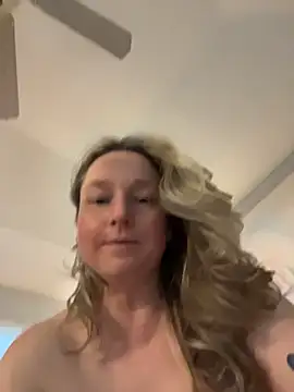 Vivian_MayXxX's Webcam Show