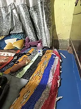 Hotty-Rani-Bhabi 라이브 XXX 채팅