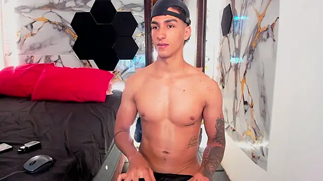 Goldendesirexx – Naživo XXX chat