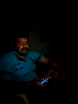 tarra122 XXX чат на живо