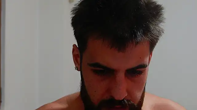 Chat XXX Live HairyRobxxx
