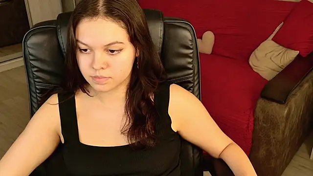 Chat +18 de DelarySong ao vivo