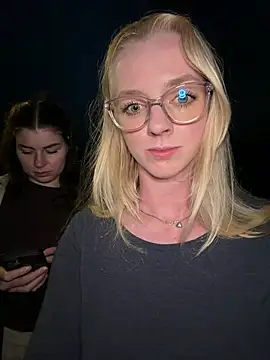 LinaLeana Webcam-Show