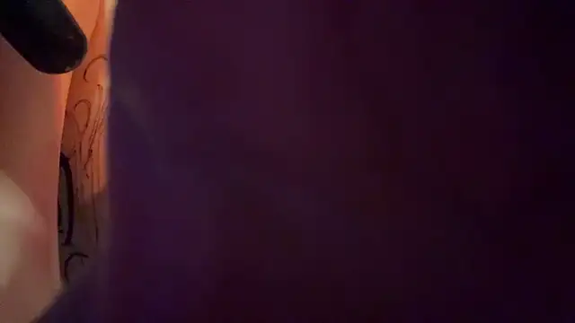 Živý XXX chat MCThroatGoat