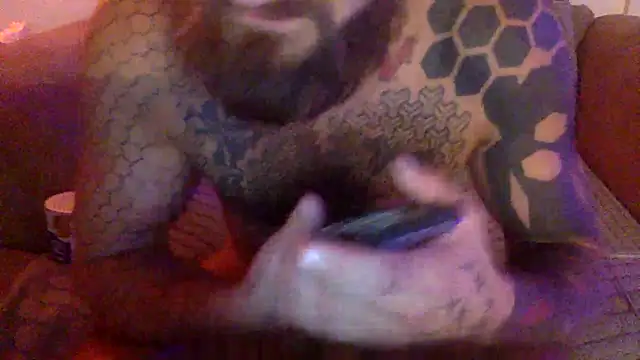 Bearlyfuckinglogan Live XXX-chat