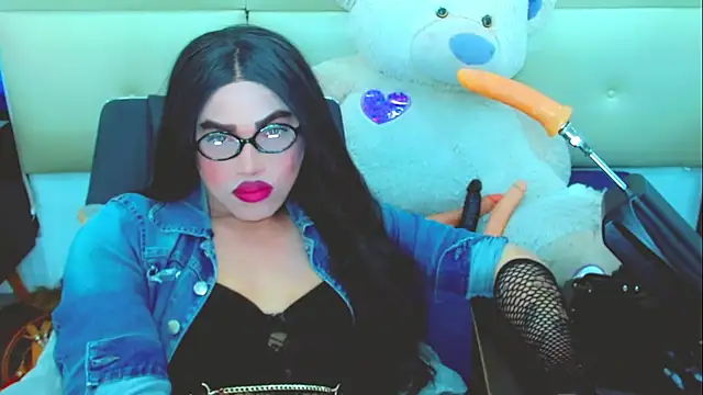 Chat XXX ao vivo de NharaBigCock