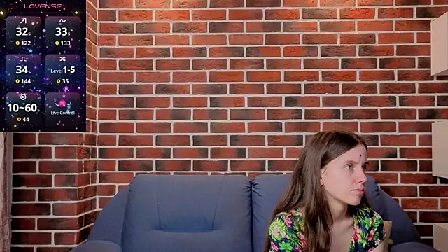 MyrtaMcclaney Chat XXX live
