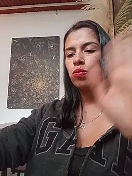 Nathaly_12 Adlı Modelin Canlı XXX Sohbeti