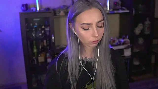 lis_silver XXX чат на живо