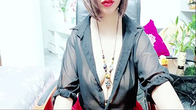 Chat XXX en directo de Miu-Le