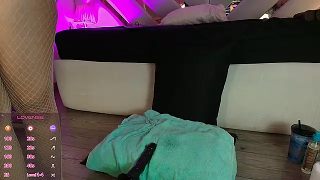 michelle_cutee_ Chat XXX in diretta