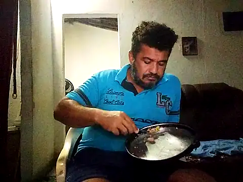 Chat XXX ao vivo de tarra122