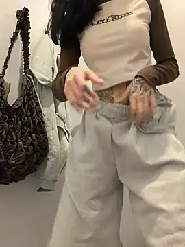 XXX chat uživo modela Melissa_crazy