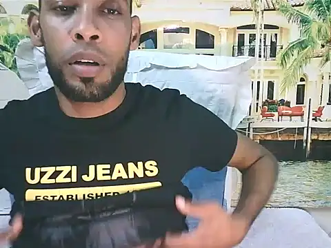IndianMagicMike – Naživo XXX chat