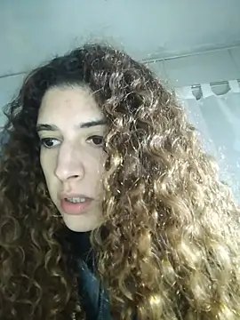 Kleopatracolo's Live XXX Chat