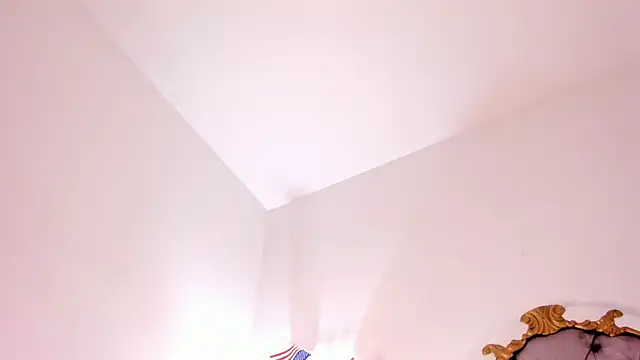atenea_lux 即時 XXX 聊天
