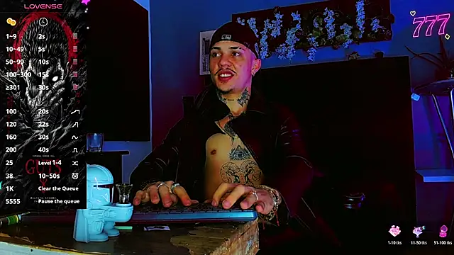 HannibalLester 라이브 XXX 채팅