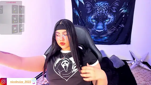 Czat XXX na żywo – Nicolle_Ruizz