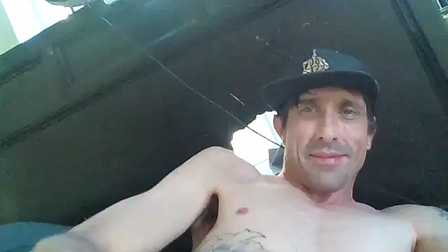 NightRider620 Show in webcam