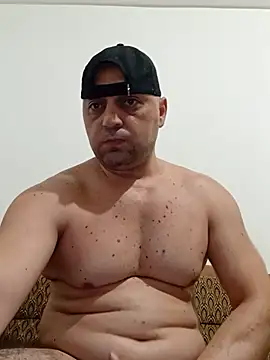 Mirkoxxx@xh Live XXX-Chat