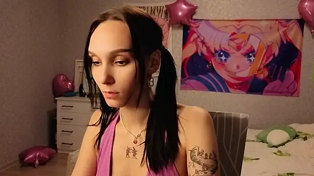 Aurisinst's Live XXX Chat