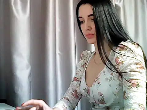 Kelyra Live XXX-Chat