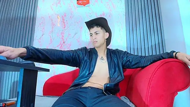 Axel_Romanov Live XXX-Chat