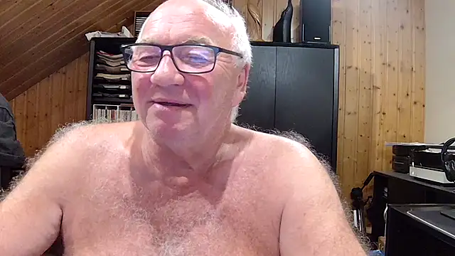 Chat +18 de biggandybig ao vivo