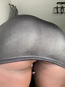 แชท XXX สดของ FATTY_BOOTY_B