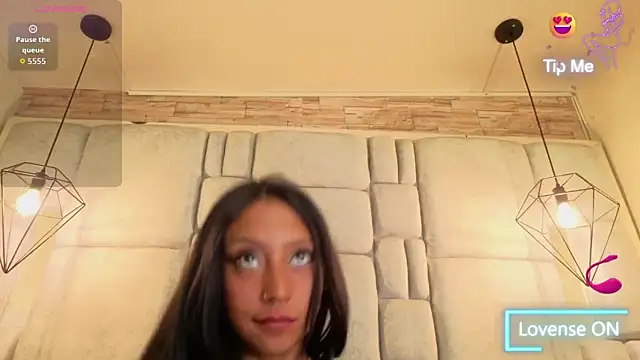 Sheilly_brown Live XXX-Chat