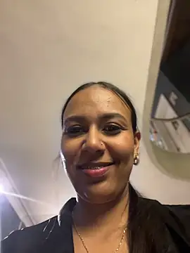 MiilaBlake live XXX chat