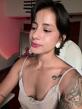 Ale_Lewis Live XXX-chat