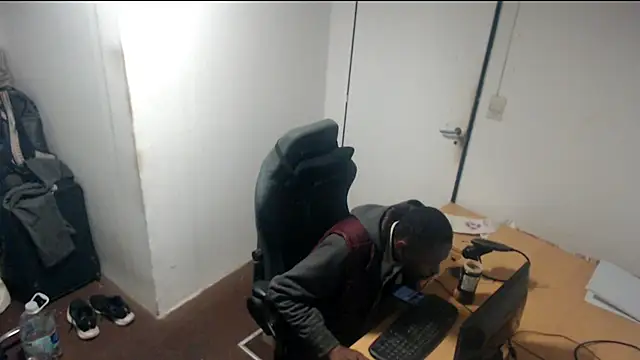 Mastertopdome's Live XXX Chat