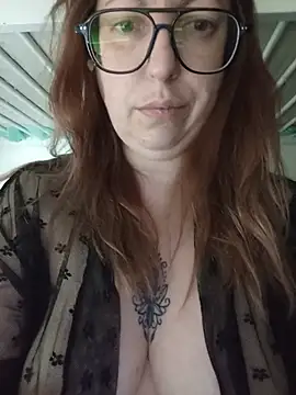 TheBlueDoll's Live XXX Chat