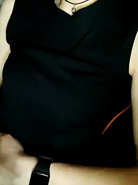 Aashikalaa's Live XXX Chat