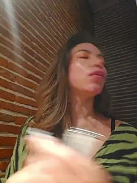 Karen_San_Miguel 现场XXX聊天