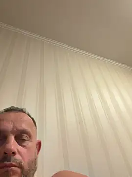 Frosl Live XXX Chat